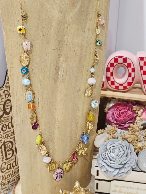COLLIER