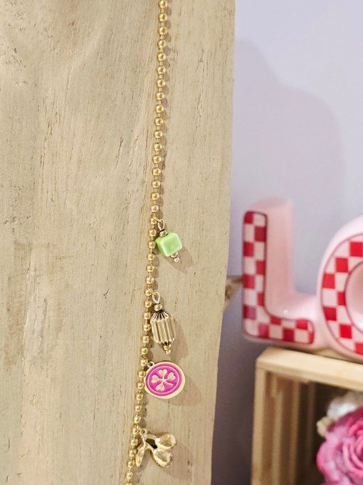COLLIER