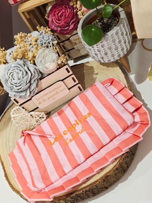 POCHETTE