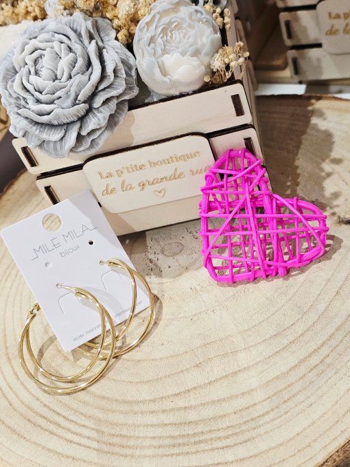 BOUCLES D'OREILLES