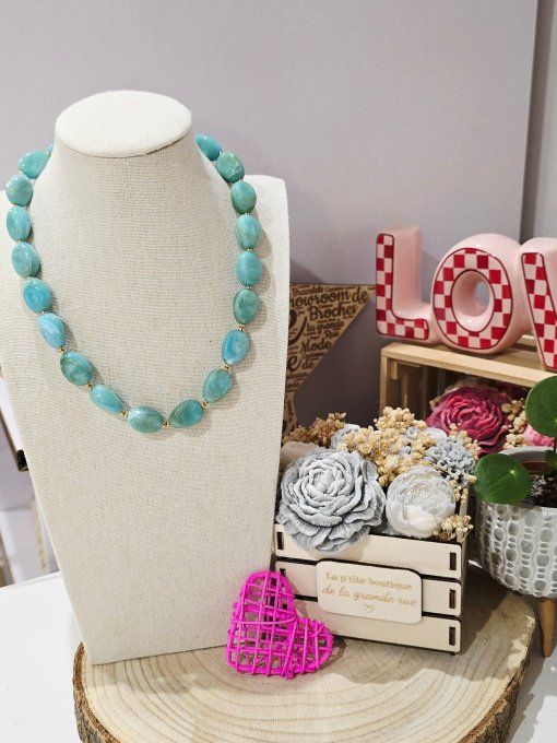 COLLIER