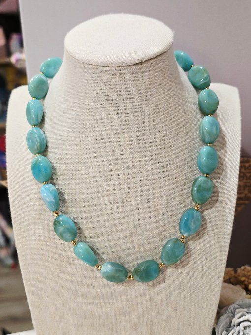 COLLIER