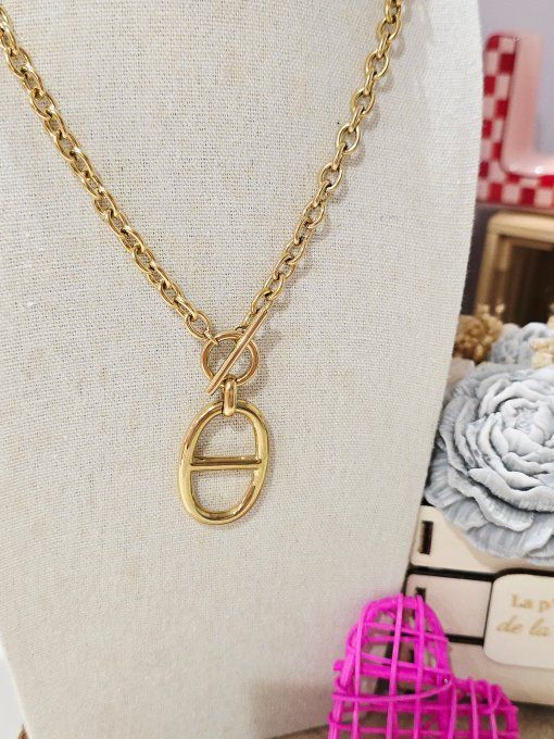 COLLIER