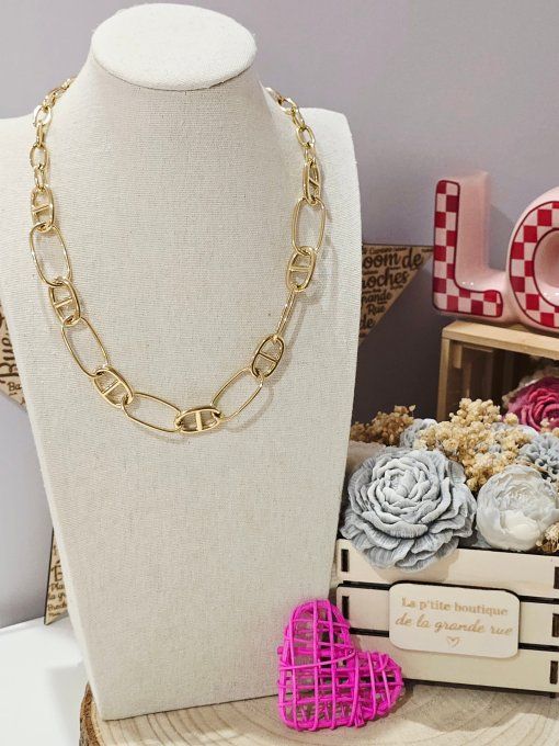 COLLIER
