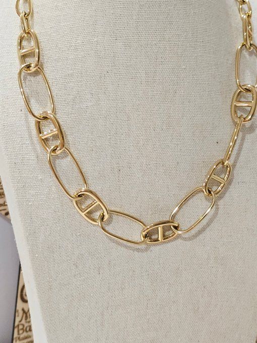 COLLIER