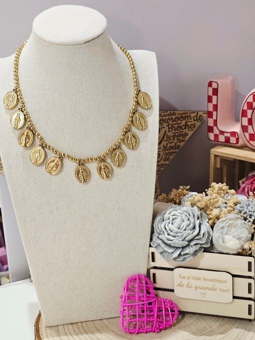 COLLIER