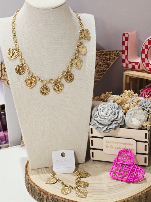 COLLIER