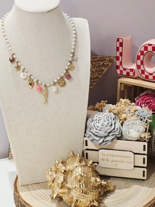 COLLIER
