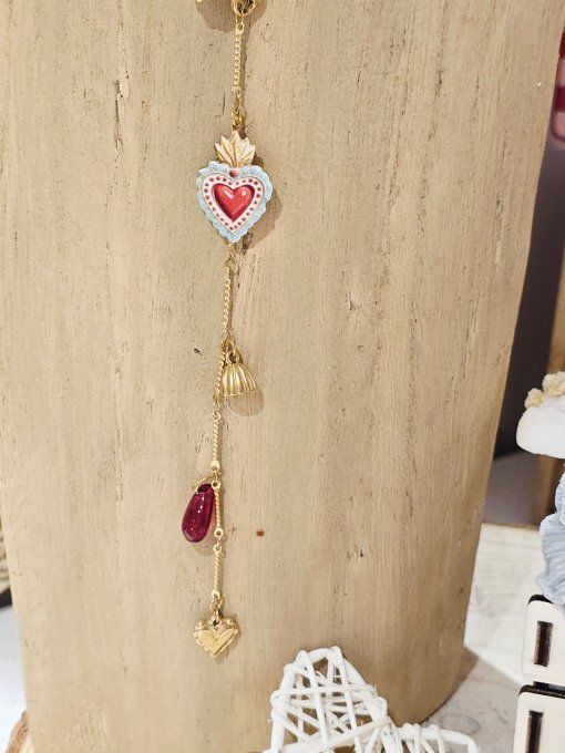 COLLIER