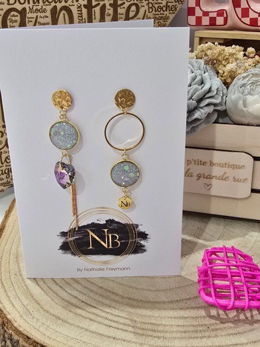 BOUCLES D'OREILLES