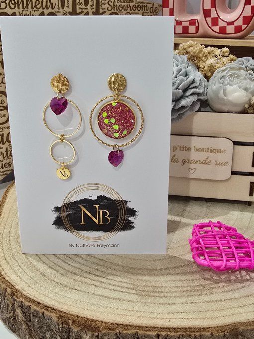 BOUCLES D'OREILLES
