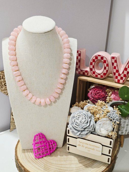 COLLIER