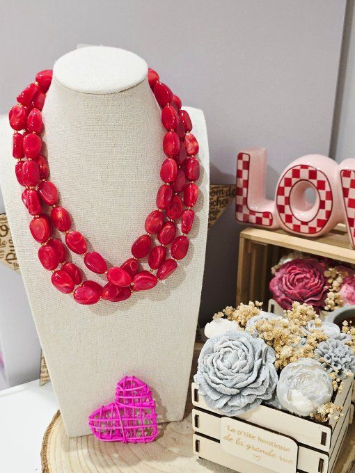 COLLIER