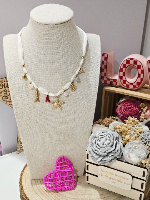 COLLIER