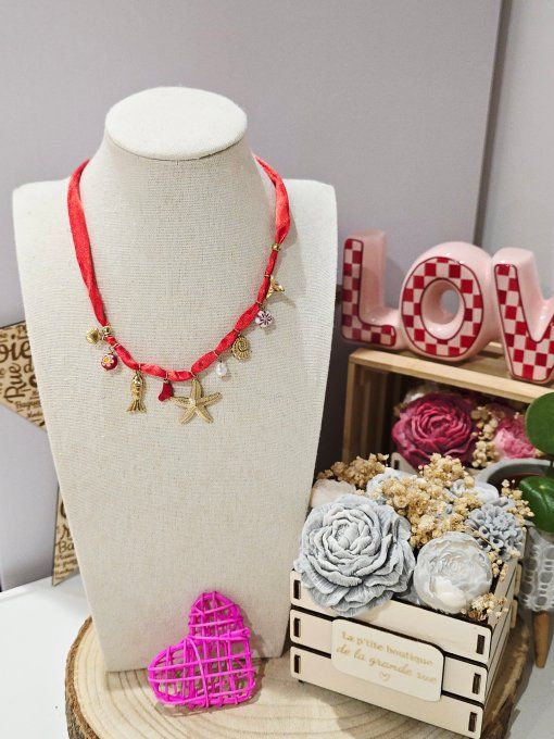 COLLIER