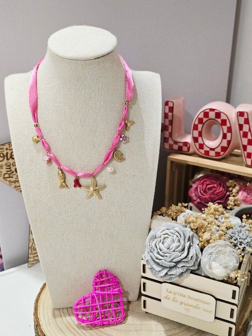 COLLIER