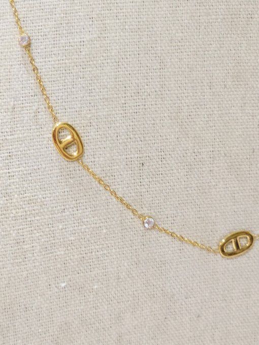 COLLIER