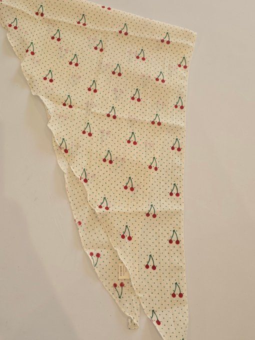 FOULARD TRIANGLE