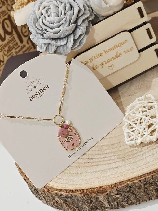 COLLIER