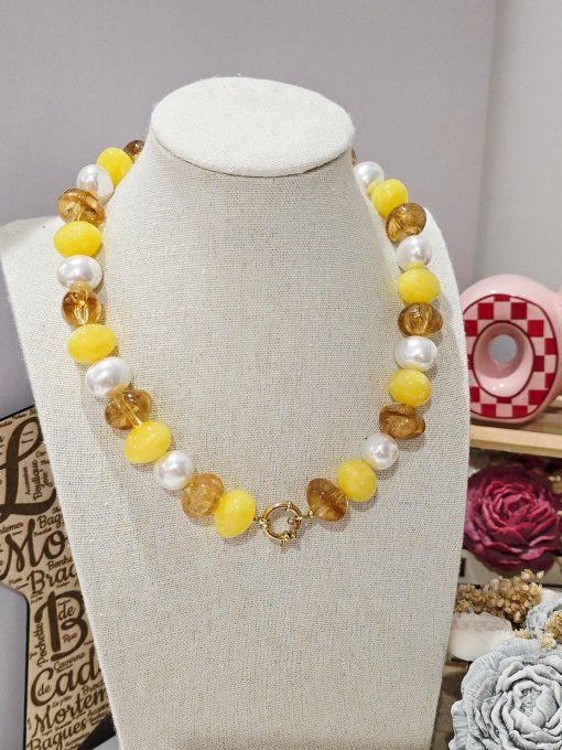 COLLIER
