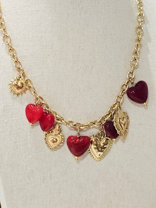 COLLIER