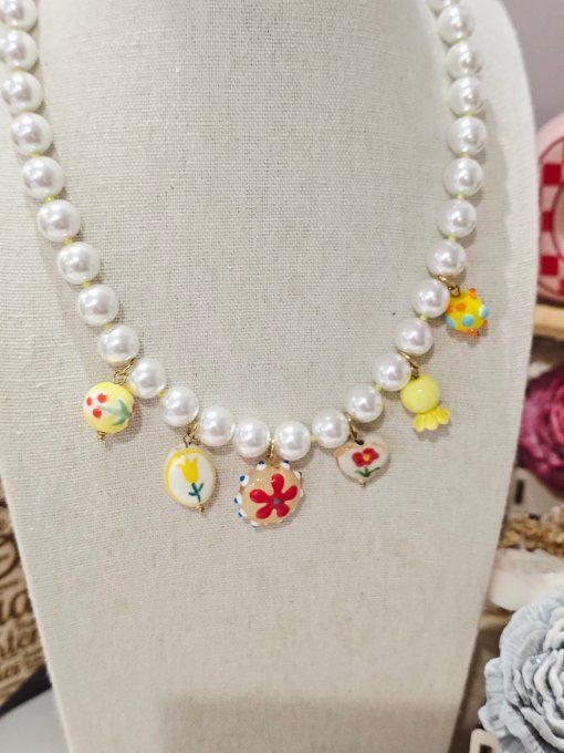 COLLIER