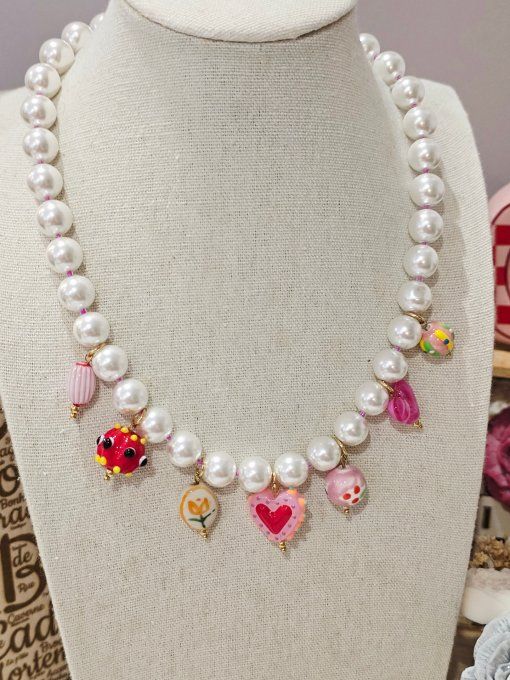 COLLIER