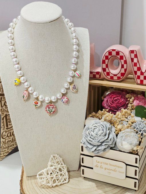 COLLIER