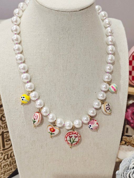 COLLIER