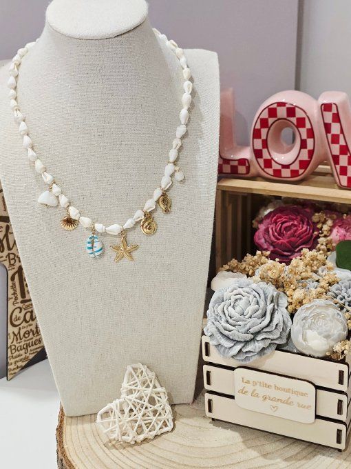 COLLIER
