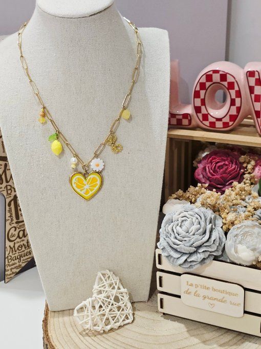 COLLIER