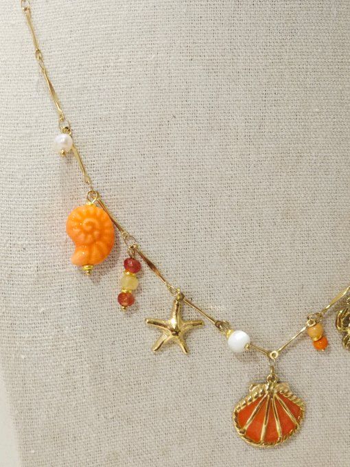 COLLIER