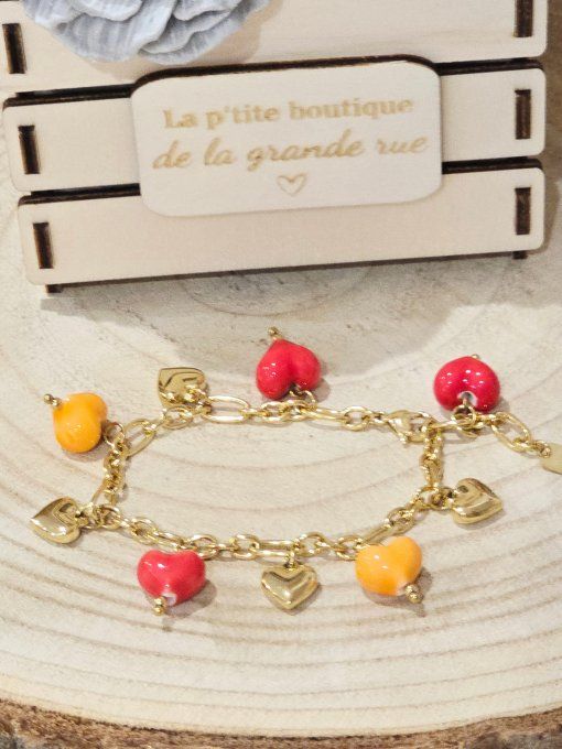 BRACELET