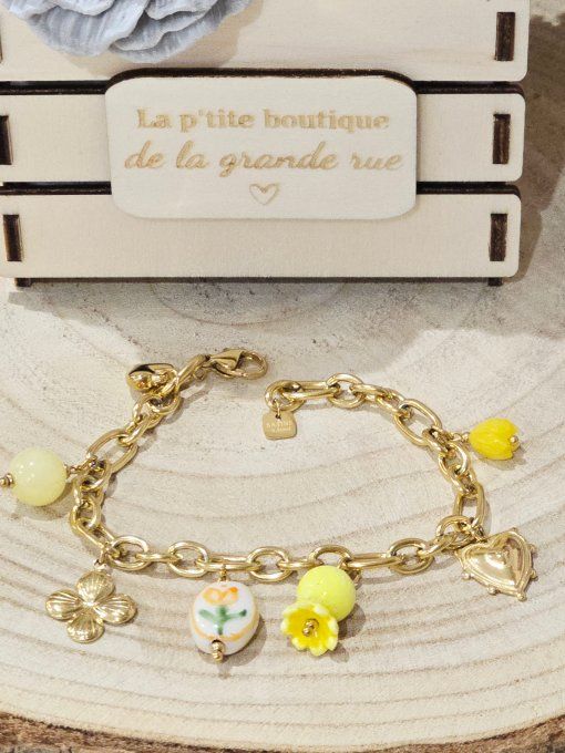 BRACELET