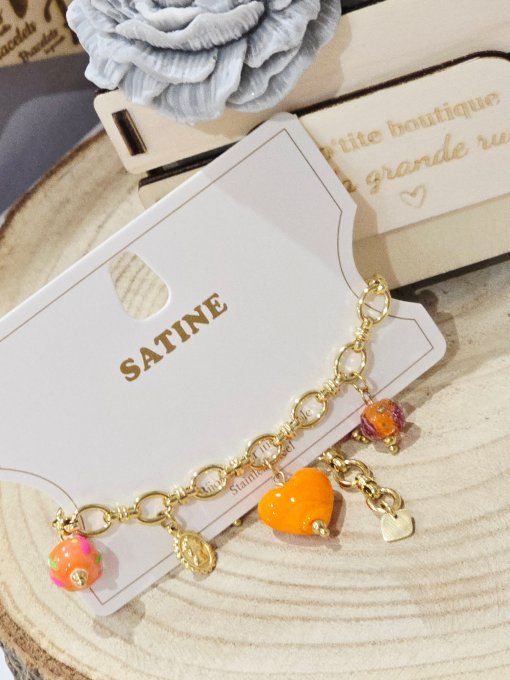 BRACELET