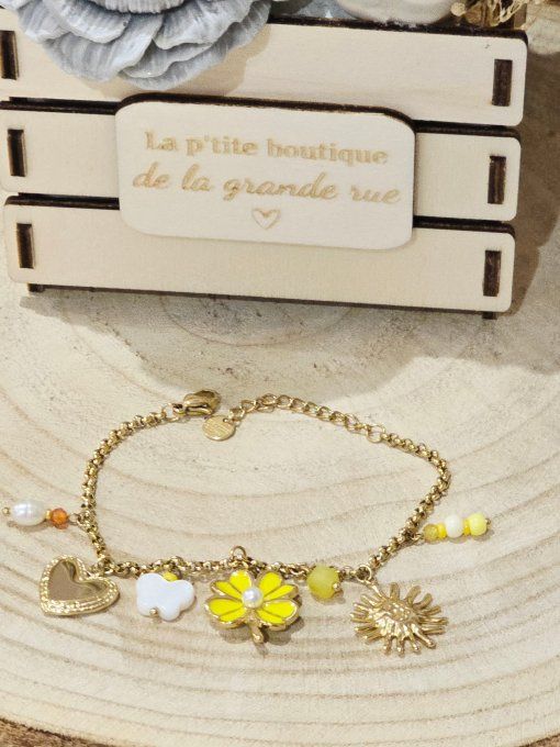 BRACELET