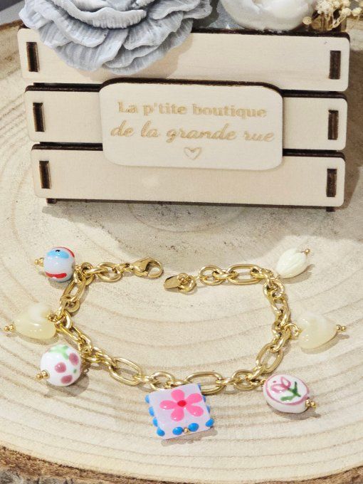 BRACELET
