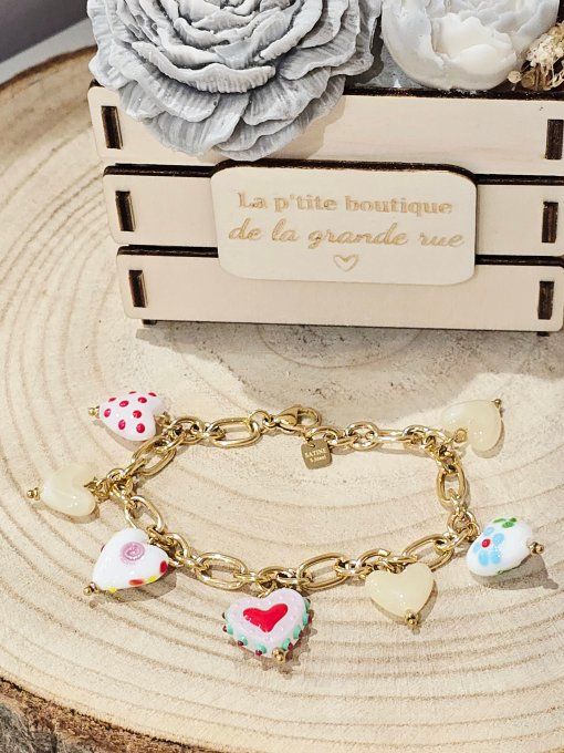 BRACELET