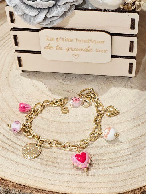 BRACELET