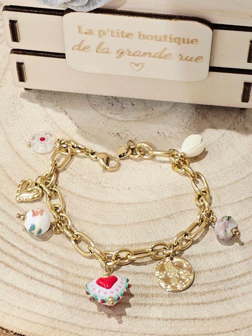 BRACELET