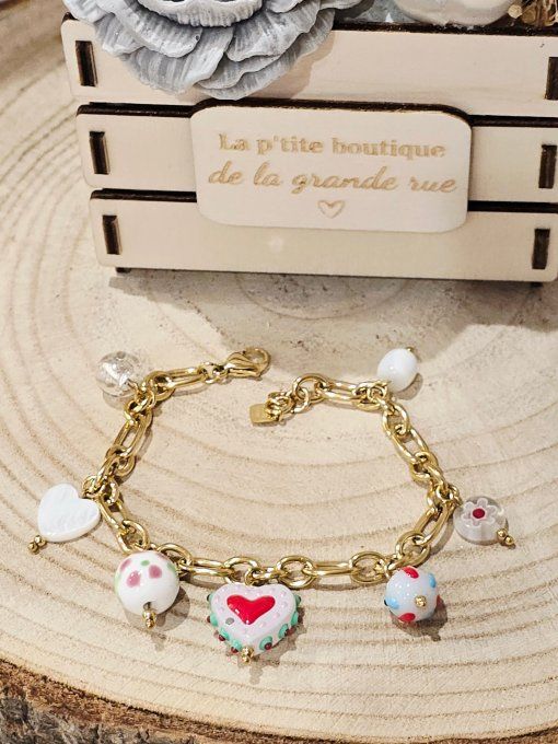 BRACELET