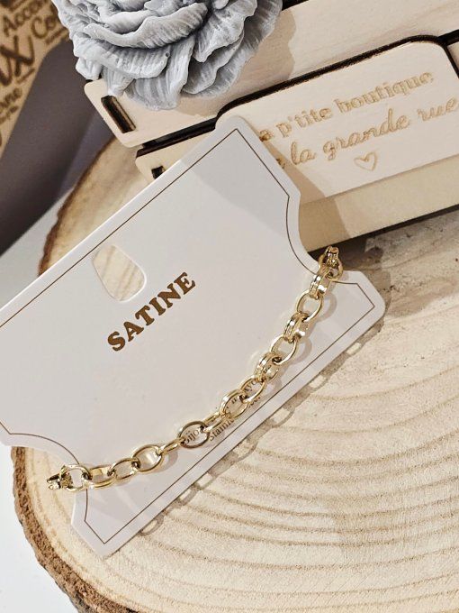 BRACELET