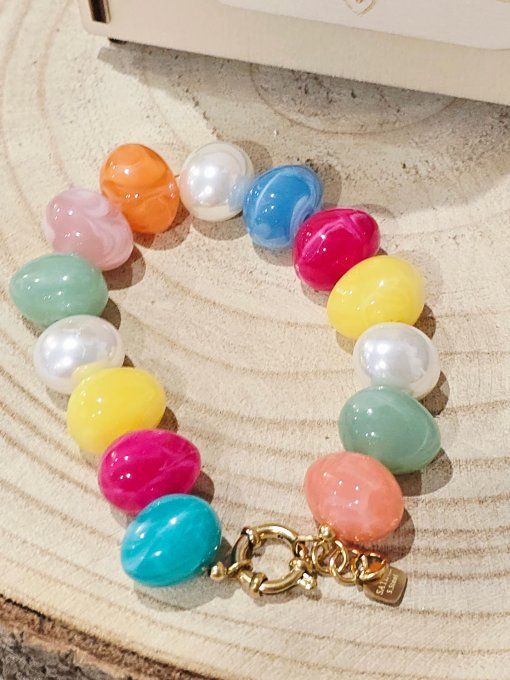 BRACELET
