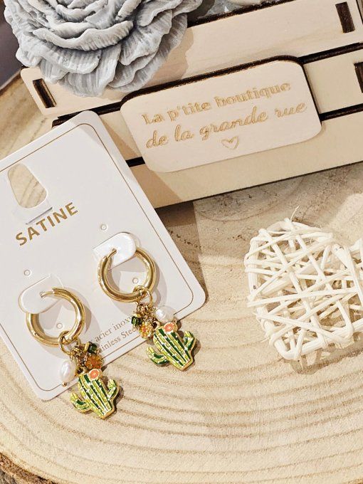 BOUCLES D'OREILLES