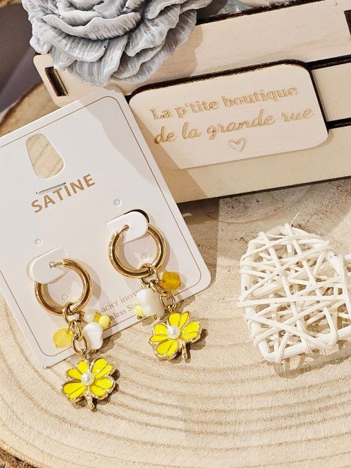 BOUCLES D'OREILLES
