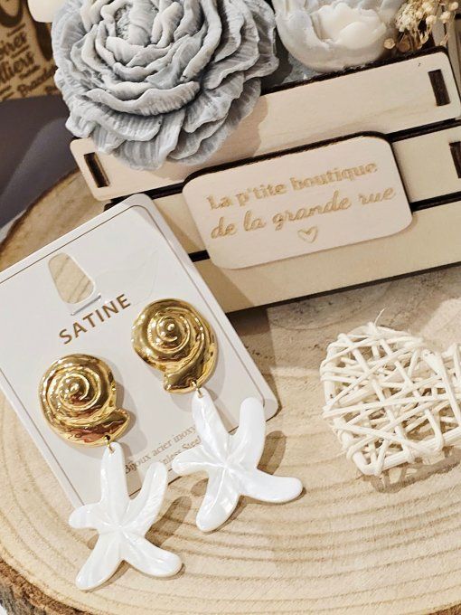 BOUCLES D'OREILLES