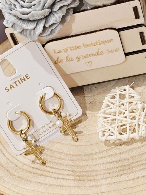 BOUCLES D'OREILLES