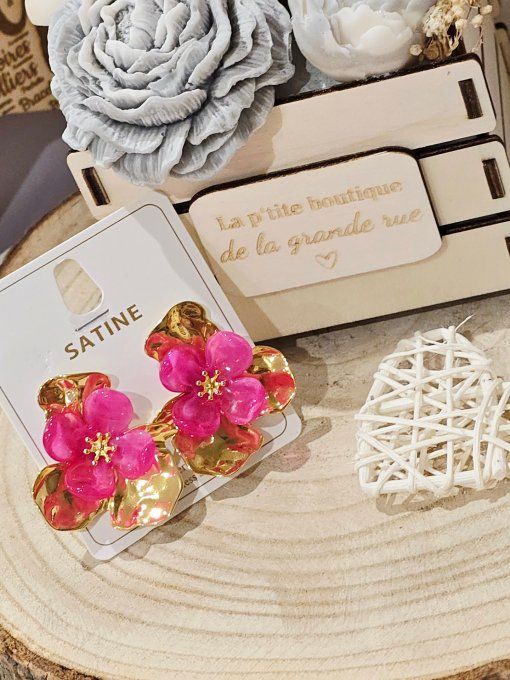 BOUCLES D'OREILLES