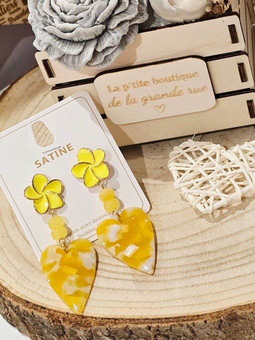 BOUCLES D'OREILLES