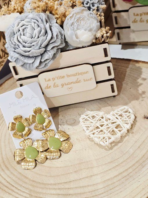 BOUCLES D'OREILLES